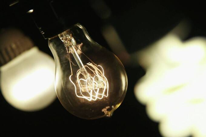 На Вінниччині 6 листопада діятимуть графіки відключень світла: коли не буде електроенергії