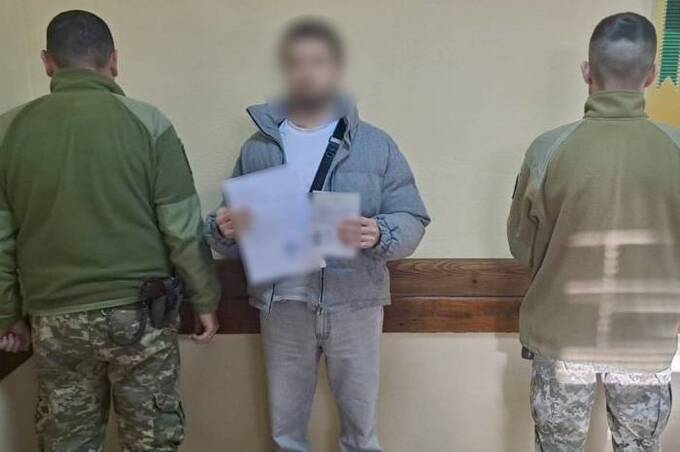 «Чекаю на вердикт»: на Вінниччині киянин із фальшивими документами намагався виїхати за кордон