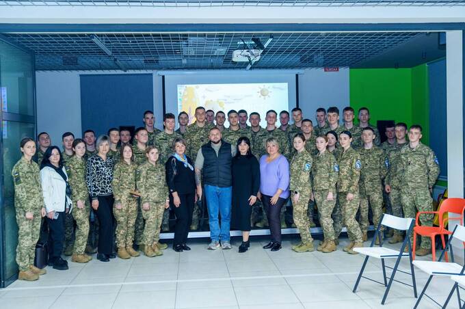 У Вінниці стартував проєкт «Уроки стійкості та лідерства від ветерана»