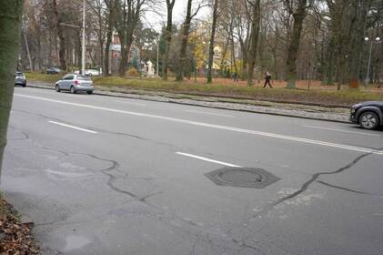 Безпечніше, тихіше й без заторів: на Хмельницькому шосе у Вінниці оновили люки