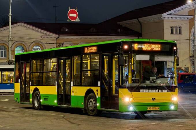 Як працюватиме громадський транспорт, якщо довго не буде світла: результати тестування у Вінниці