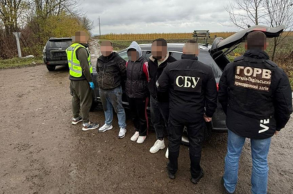 Троє іноземців за $8000 намагалися переправити українця до Молдови