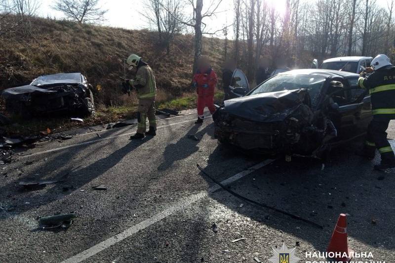 Четверо постраждалих у ДТП на Вінниччині, поліція з’ясовує обставини