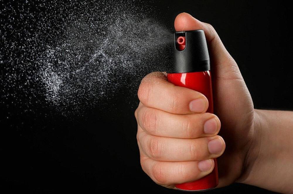 В одному з ліцеїв Вінниці учень розпилив перцевий газ: що відомо