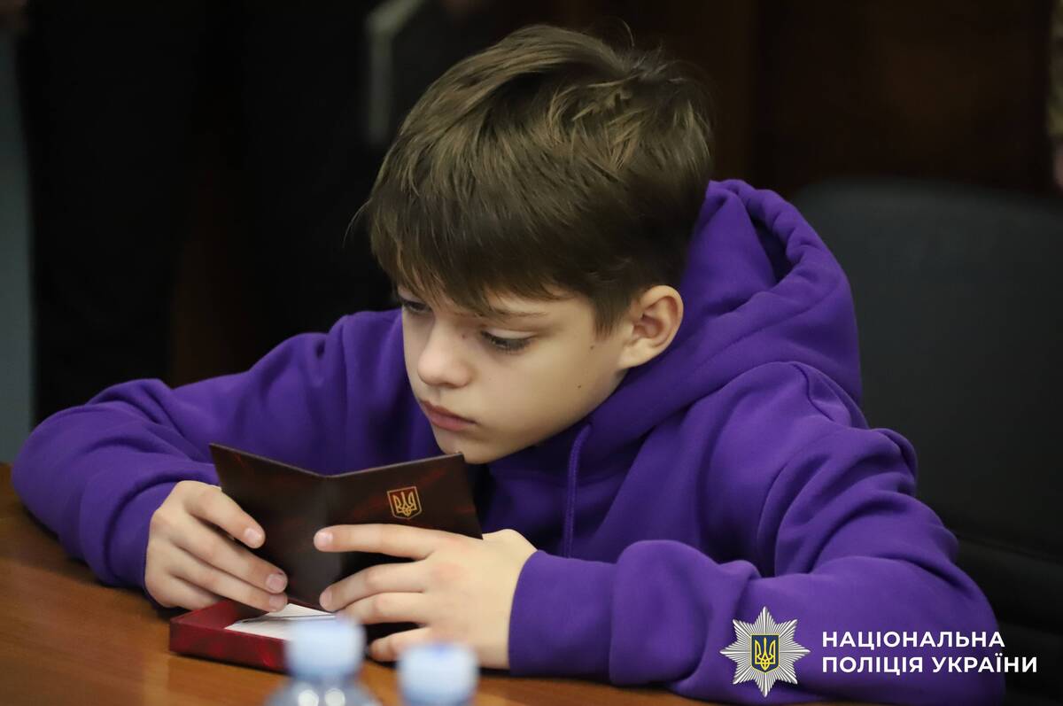 У Вінниці родинам загиблих бійців Стрілецького батальйону поліції вручили ордени «За мужність»