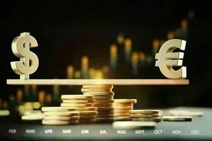 Вигідний обмін валют у Рівному: де безпечно купити долари