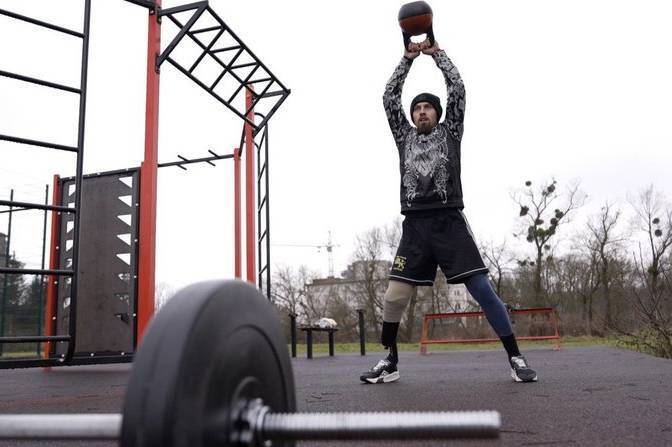 Ветеран Роман Кашпур з Хмільника знімає фільм про полеглого командира