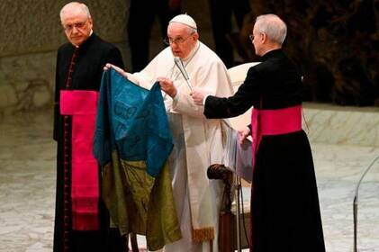 Папа Римський Франциск згадав у заповіті Україну: на що передбачив гроші