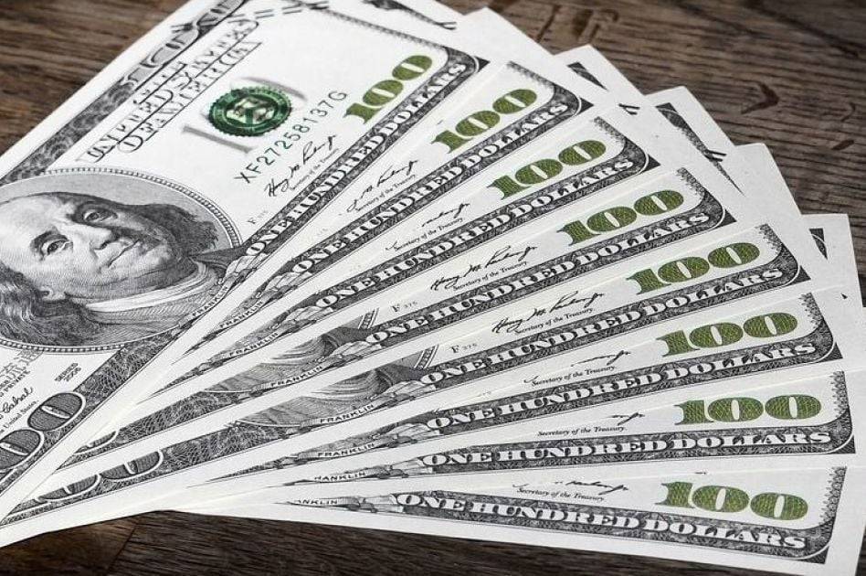 НБУ оновив курс валют: скільки коштує євро, долар та злотий у п'ятницю, 5 грудня