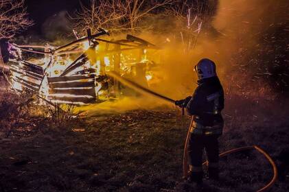 Три пожежі у житловому секторі Вінниччини за добу: що відомо про загоряння