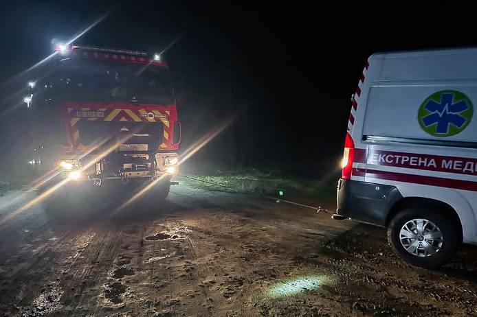 Рятувальники серед ночі прийшли на допомогу «швидкій» у Соколівці