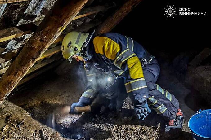 Під час пожежі на Вінниччині травмувалася жінка