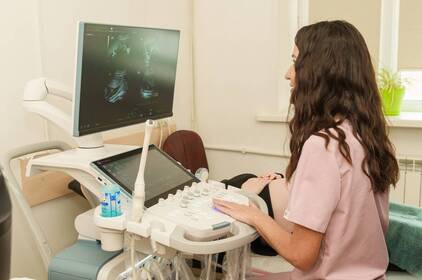 Експертні УЗД з 3D, 4D та ШІ: у Вінниці запрацювало нове обладнання для обстеження вагітних