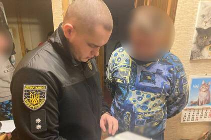 Псевдопостачальники з Вінниці виманили у іноземця десятки тисяч доларів