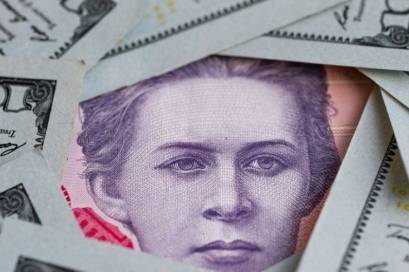 НБУ оновив курс валют: скільки коштує євро, долар та злотий у суботу, 27 грудня