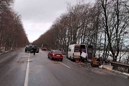 На трасі під Вінницею сталася ДТП: пасажири опинилися в лікарні