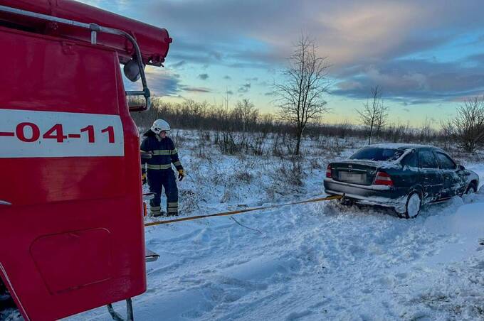 Рятувальники сім разів виїжджали на допомогу через негоду на Вінниччині