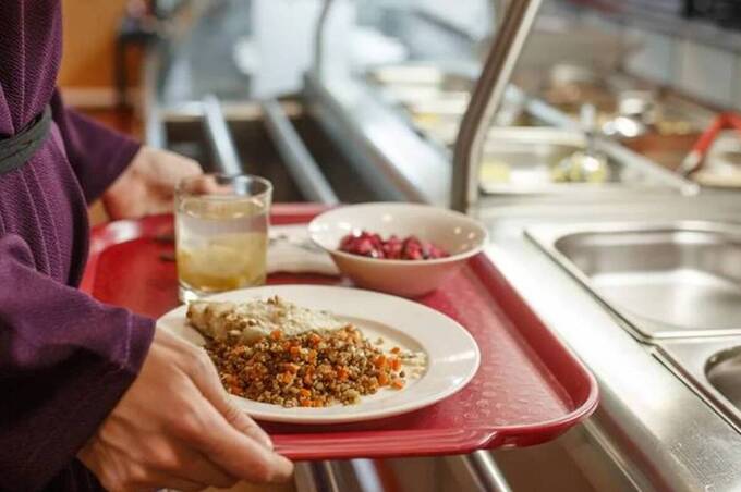 Безкоштовне харчування для всіх школярів: уряд запускає масштабну програму вже з наступного року