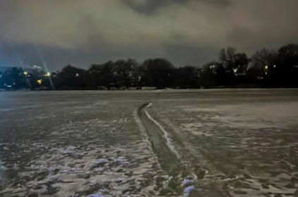 У Вінниці чоловік провалився під лід на Південному Бузі: що відомо