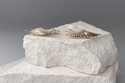 Как выбрать серьги из золота: комфорт, стиль и назначение