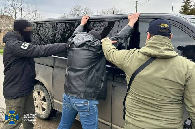 СБУ викрила 8 агітаторів рашизму: на Вінниччині підозри отримали співак і охоронець