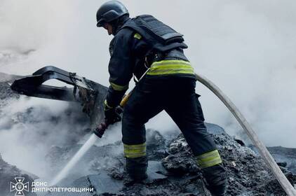 Влучання на Вінниччині та удари по містах: наслідки нічної атаки рф і попередження «Укренерго»