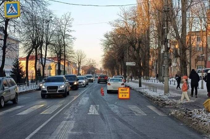 На Вінниччині у ДТП загинув водій та травмувалися троє пішоходів: що відомо