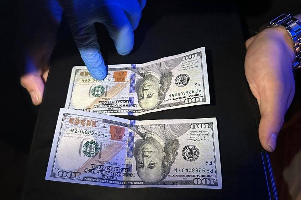 У Гайсинському районі п'яний водій намагався відкупитися від поліції