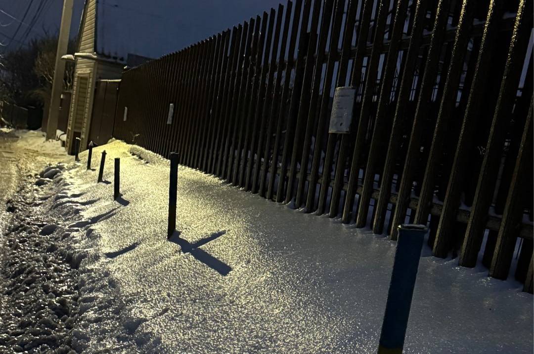 Красива пастка зими: чим небезпечні ожеледь і ожеледиця та в чому між ними різниця