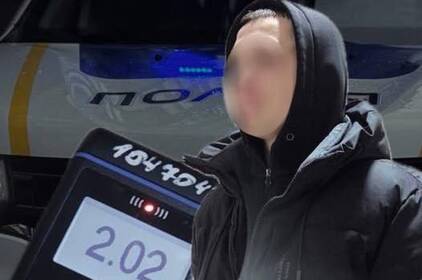 У Вінниці водій керував авто з рівнем алкоголю, що у 10 разів перевищив норму