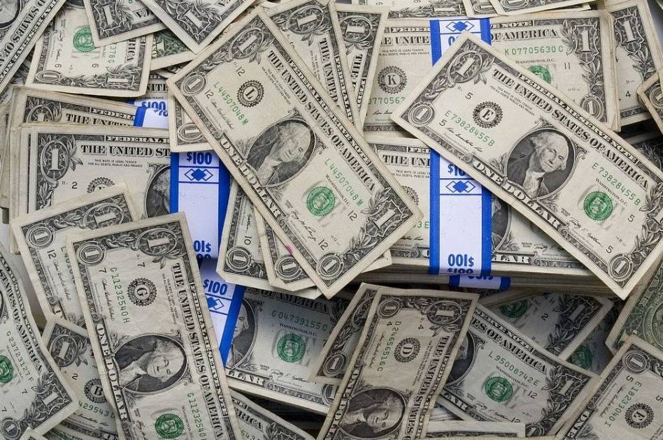 НБУ оновив курс валют: скільки коштує євро, долар та злотий у понеділок, 2 лютого