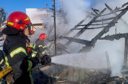 Дитячі пустощі з вогнем спричинили пожежу на вулиці Зулінського у Вінниці