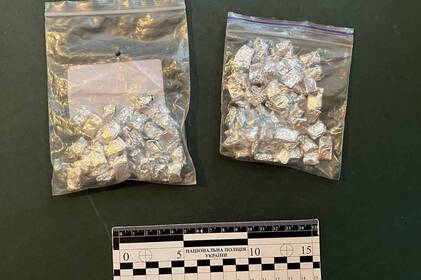 Повернулася до наркобізнесу: у Жмеринці судитимуть жінку з умовним строком