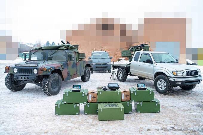 Міжрегіональний координаційний гуманітарний штаб передав підрозділу Повітряних Сил України сучасні комплекси для боротьби з «шахедами»