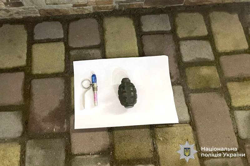 У вінничанина, який прийшов до кафе з гранатою, знайшли ще два боєприпаси