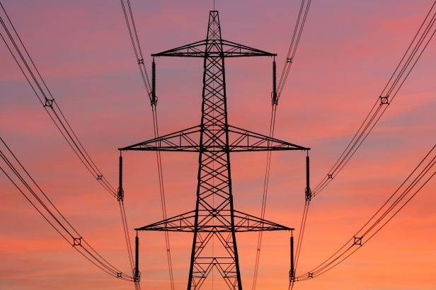 Графіки на 24 години: чому світло відключають нерівномірно