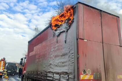 Через несправність електросистеми на Вінниччині за добу згоріли дві вантажівки