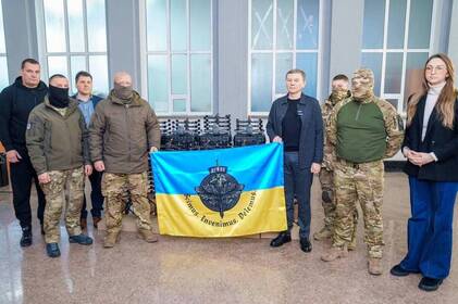 Міжрегіональний координаційний гуманітарний штаб передав «Артану» 100 FPV-дронів та п’ять Matrice 4Е