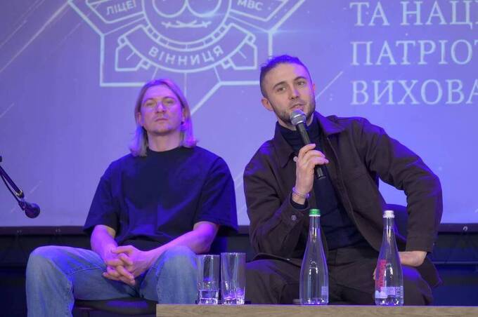 Гурт «Антитіла» поспілкувався з вінницькими ліцеїстами та ветеранами