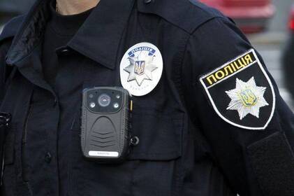 У Вінниці біля вокзалу лунали постріли: чоловік намагався втекти від патрульних