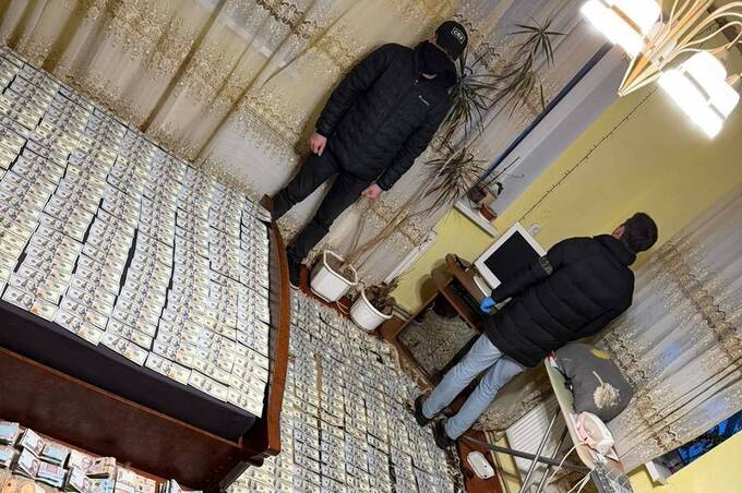 У Вінницькому районі лікарів затримали на хабарі за встановлення інвалідності