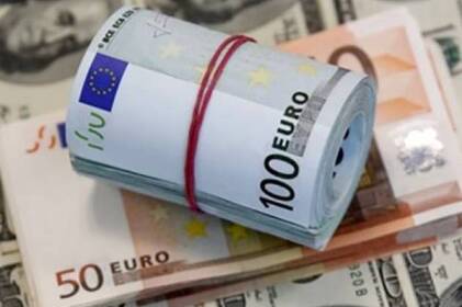 НБУ оновив курс валют: скільки коштує євро, долар та злотий у п'ятницю, 27 лютого