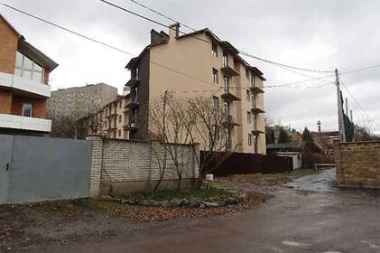 Афериста з Вінниці Верховний Суд зобов'язав знести багатоповерхівку 