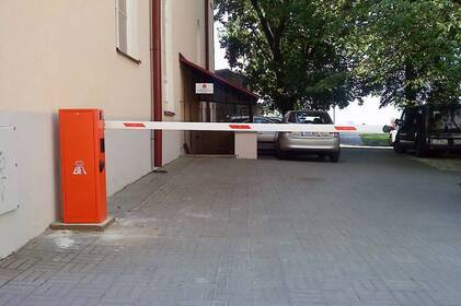 У Вінниці демонтовуватимуть шлагбауми і блокатори, що встановлені з порушенням Правил благоустрою громади