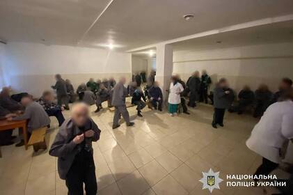 На Вінниччині директора інтернату підозрюють у торгівлі людьми та організації примусової праці