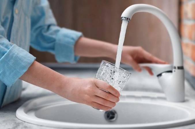 Как качество воды из-под крана влияет на ваше здоровье