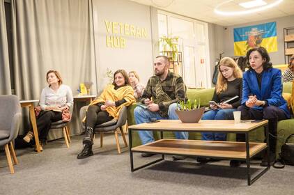 До 500 тисяч гривень на бізнес: у Вінниці ветеранам розповіли про фінансову підтримку