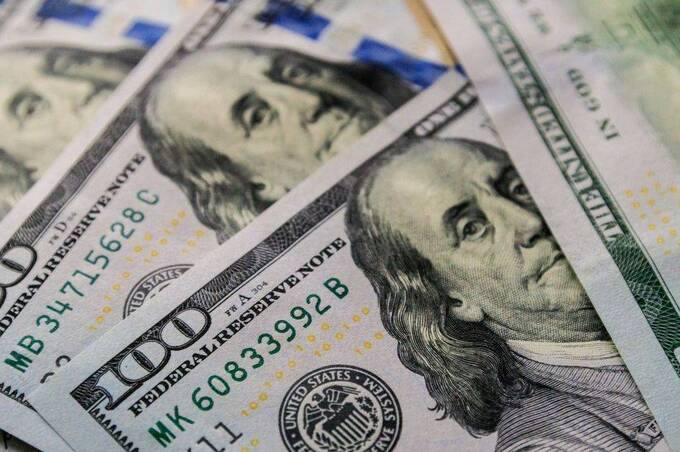 НБУ оновив курс валют: скільки коштує євро, долар та злотий у суботу, 14 березня