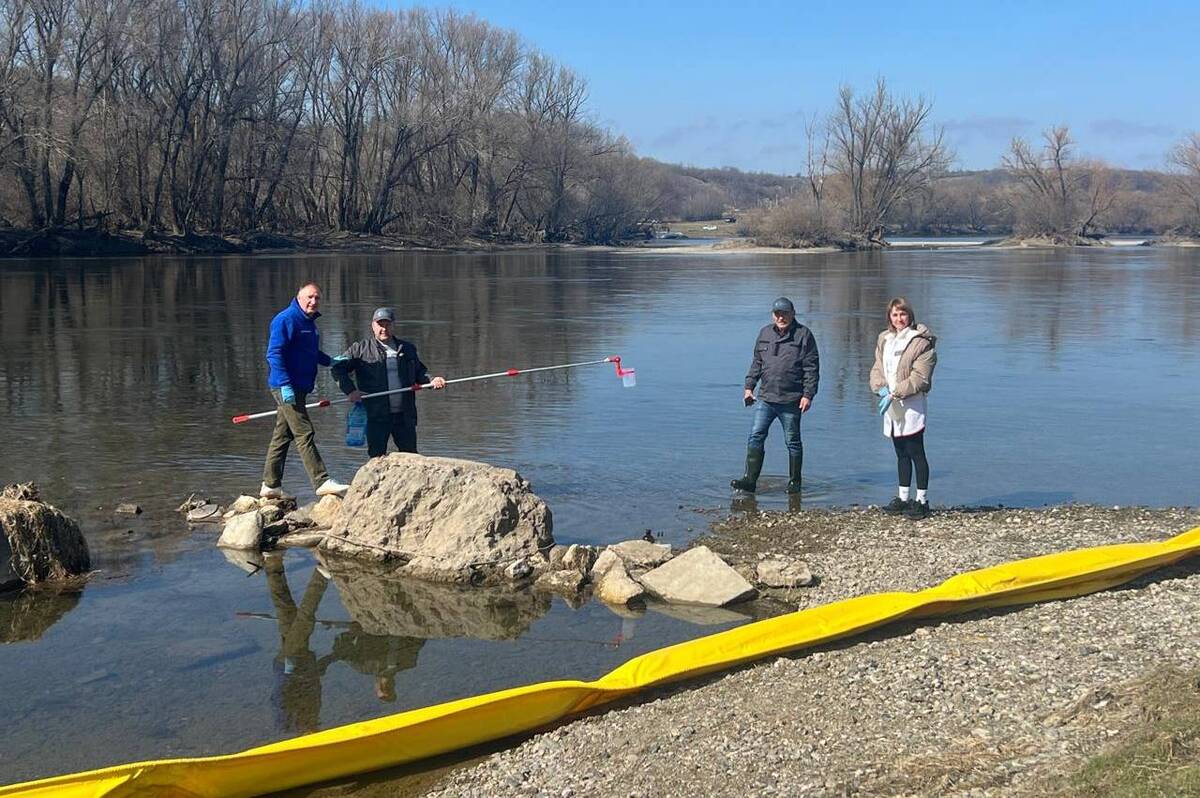 Жителів громад біля Дністра просять не використовувати річкову воду