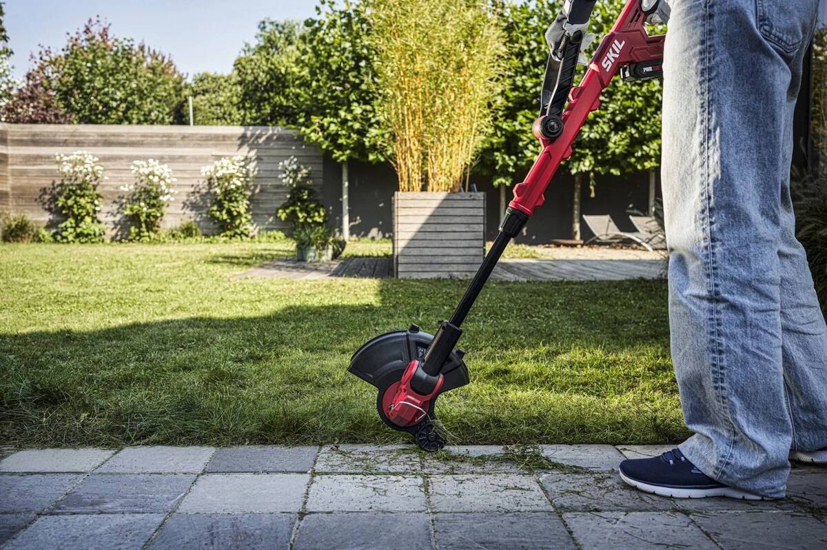 Вага та ергономіка: як вибрати тример, від якого не болітиме спина після 15 хвилин роботи